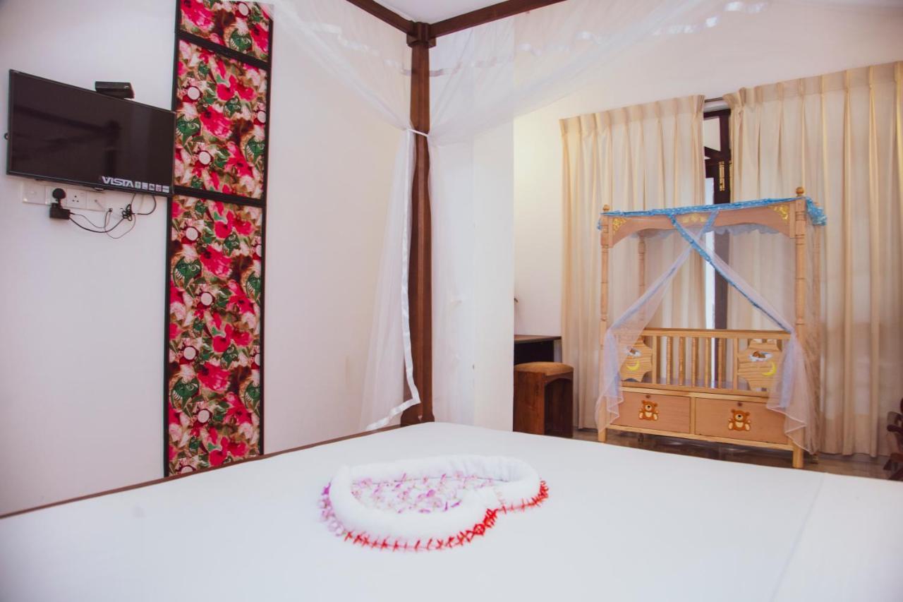 Prince Beach Hotel Бентота Экстерьер фото